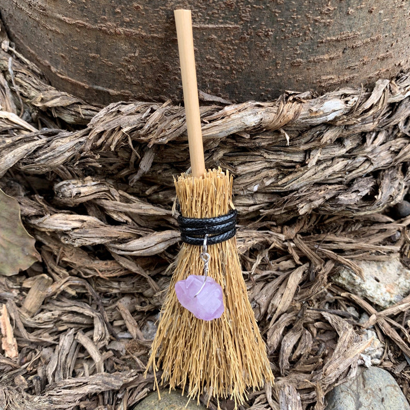 Wholesale  Car Pendant Mini Broom Pendant Pendant Handicraft